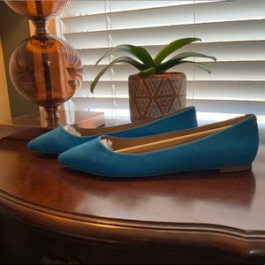 Banana Republic Slippers